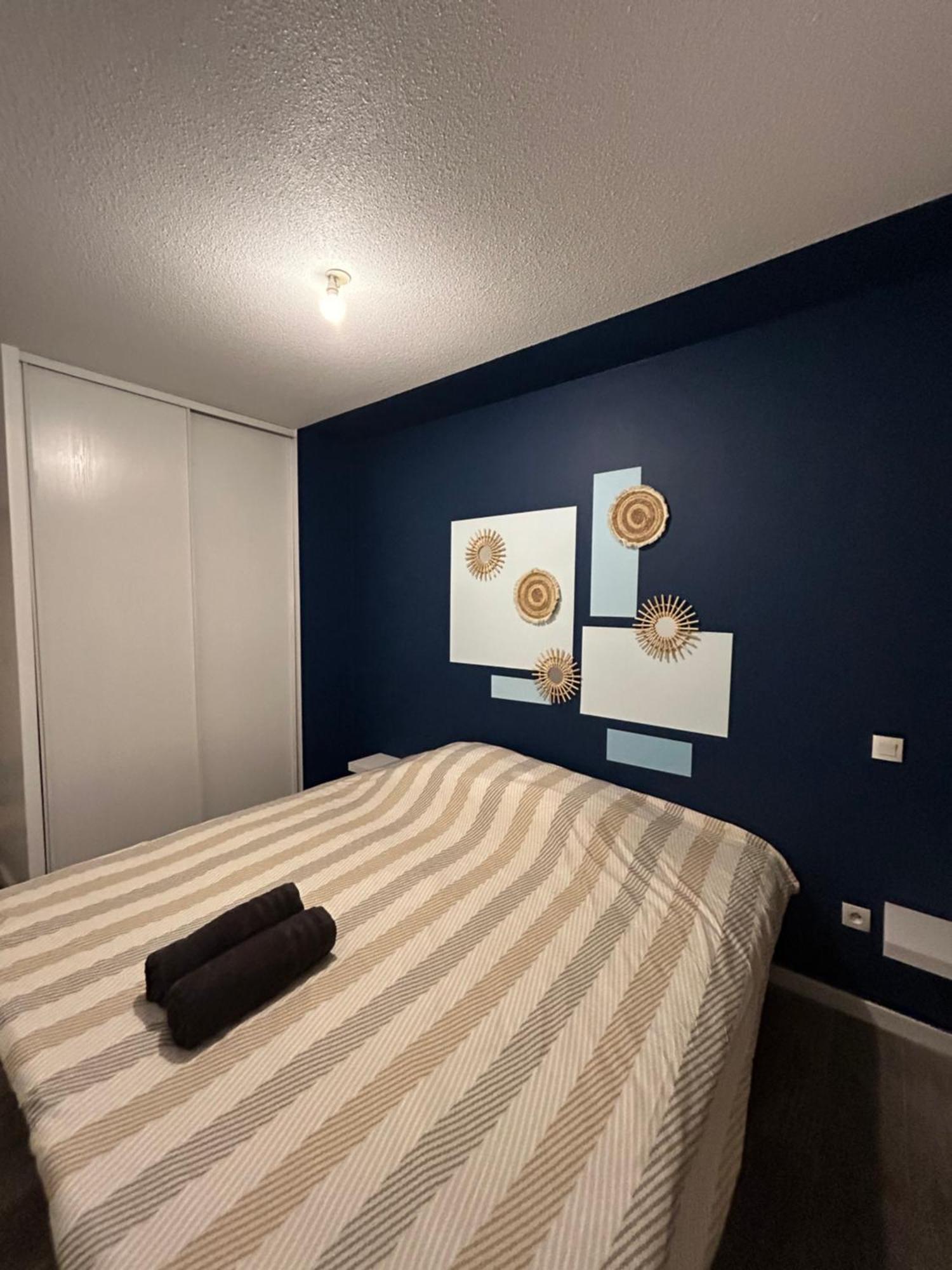 Cosy Centre Avec Lit King Size